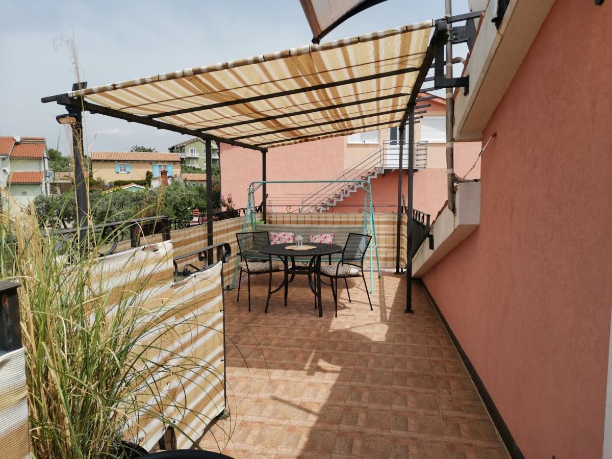Apartments Babic Fažana エクステリア 写真